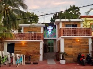 Mexico free hostel