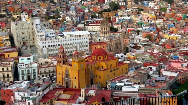 guanajuato_mexico_colonial_cathedral_city_church_university_architecture