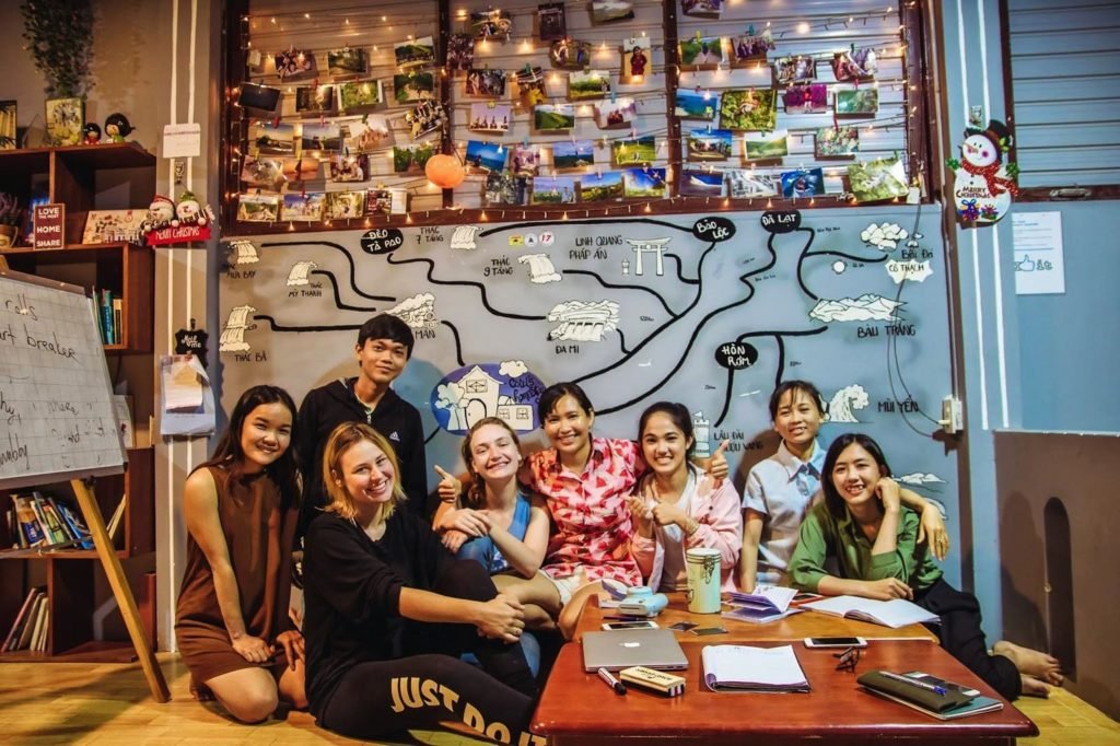 teaching english in Vietnam