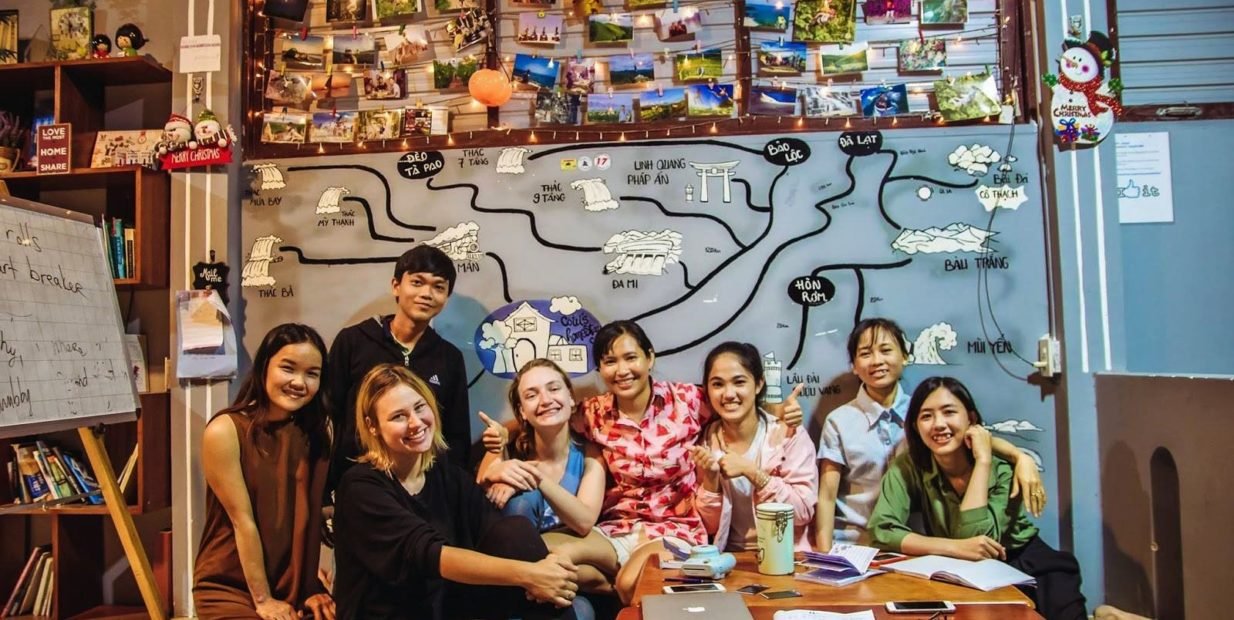 teaching english in Vietnam