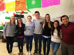 volunteer, Mexico, teaching English, English teacher assistant, volunteering abroad, Mexico, educational, youth exchange, lessons