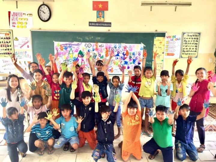 teaching english in Vietnam