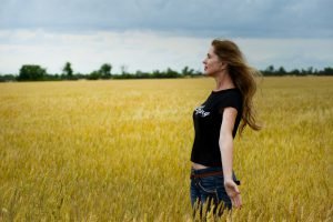 woman, agriculture, travelling, traveller, retired, old woman, senior