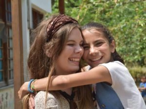 refugees, children, volunteering programs, volunteers, volunteer girl, netherlands, greece, happy caravan