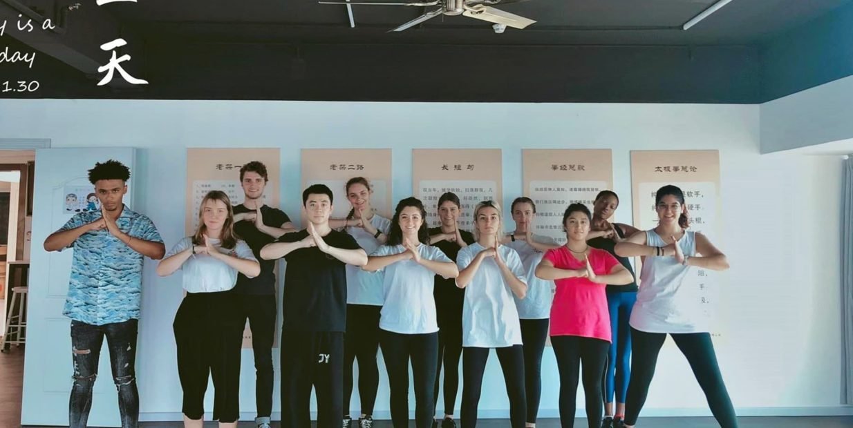 volunteers and au pair in China at Qixing