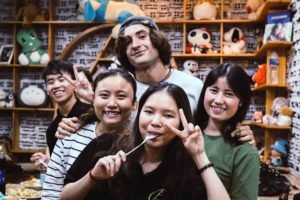 teach english in Vietnam, learn english in Ho Chi Minh City, Vietnam, volunteer for free in Vietnam, free volunteering, volunteer for free, teach english in exchange of hospitality, Teach English in Ho Chi Minh City