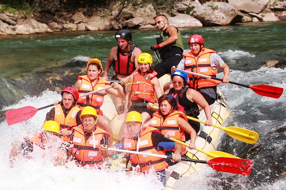 rafting guide, learn rafting, skipper, Bosnia, river, workaway, volunteering, helpx, wwoof, Bosnia, volunteering opportunity, cultural exchange, workaway