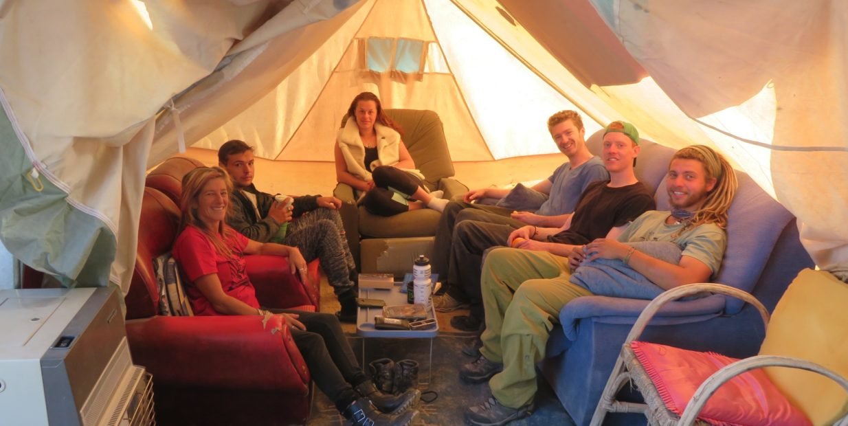 glamping, eco-camping, volunteers, Spain, food and accommodation, group, team