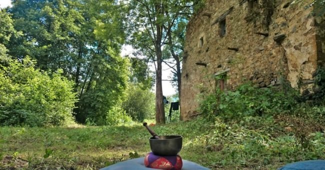 camping, wild, stone house, meditation, reconnection, spirituality, workaway, wwoof, wwoofing