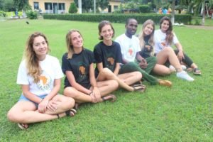 ghana, volunteers, volunteer service, volunteer programs, abroad, voluntouring, voluntourism,