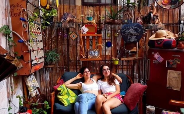 coliving, cohousing, intentional community, volunteer community, nomad base, traveller home, voluntouring, voluntourism, Sicily, Catania, Casa Verdi