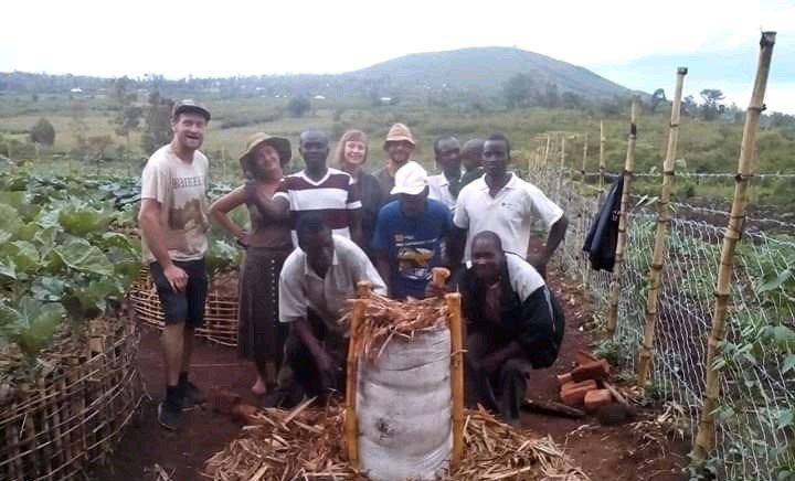 organic farm, volunteering, kenya, permaculture community, voluntouring, voluntourism, exchange, food and accommodation, free hospitality, garden, self-sufficiency