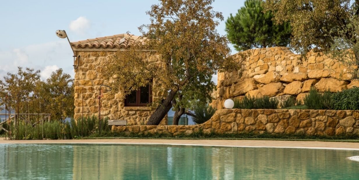 sicily, volunteer exchange, project, program, italy, au pair, food and accommodation, hospitality, voluntouring, workaway, helpx
