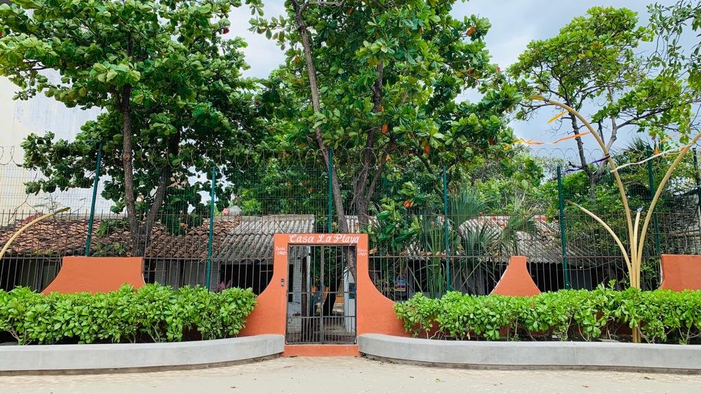 casa la playa, volunteer exchange, food and accommodation