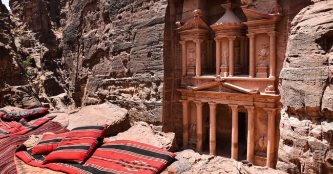 wadi rum, Petra, Jordan, volunteering, voluntouring