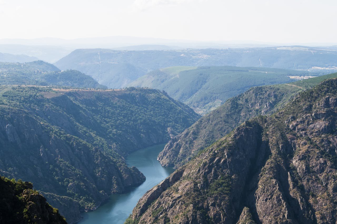 Ribeira Sacra, Galicia: the Sil canyon viewpoints, monasteries, and heroic vineyards
