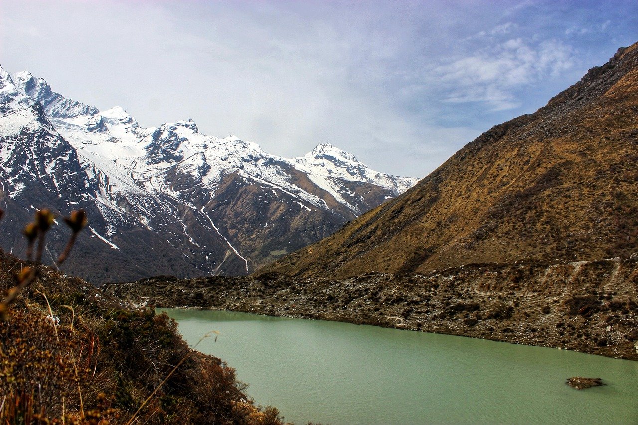 Mountain river valley in Rasuwa, Nepal, illustrating remote Himalayan terrain and disaster recovery challenges